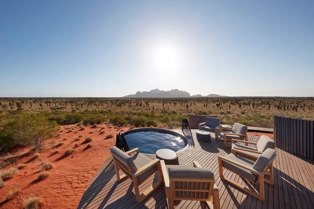 <p>Luxury in the heart of the outback </p>