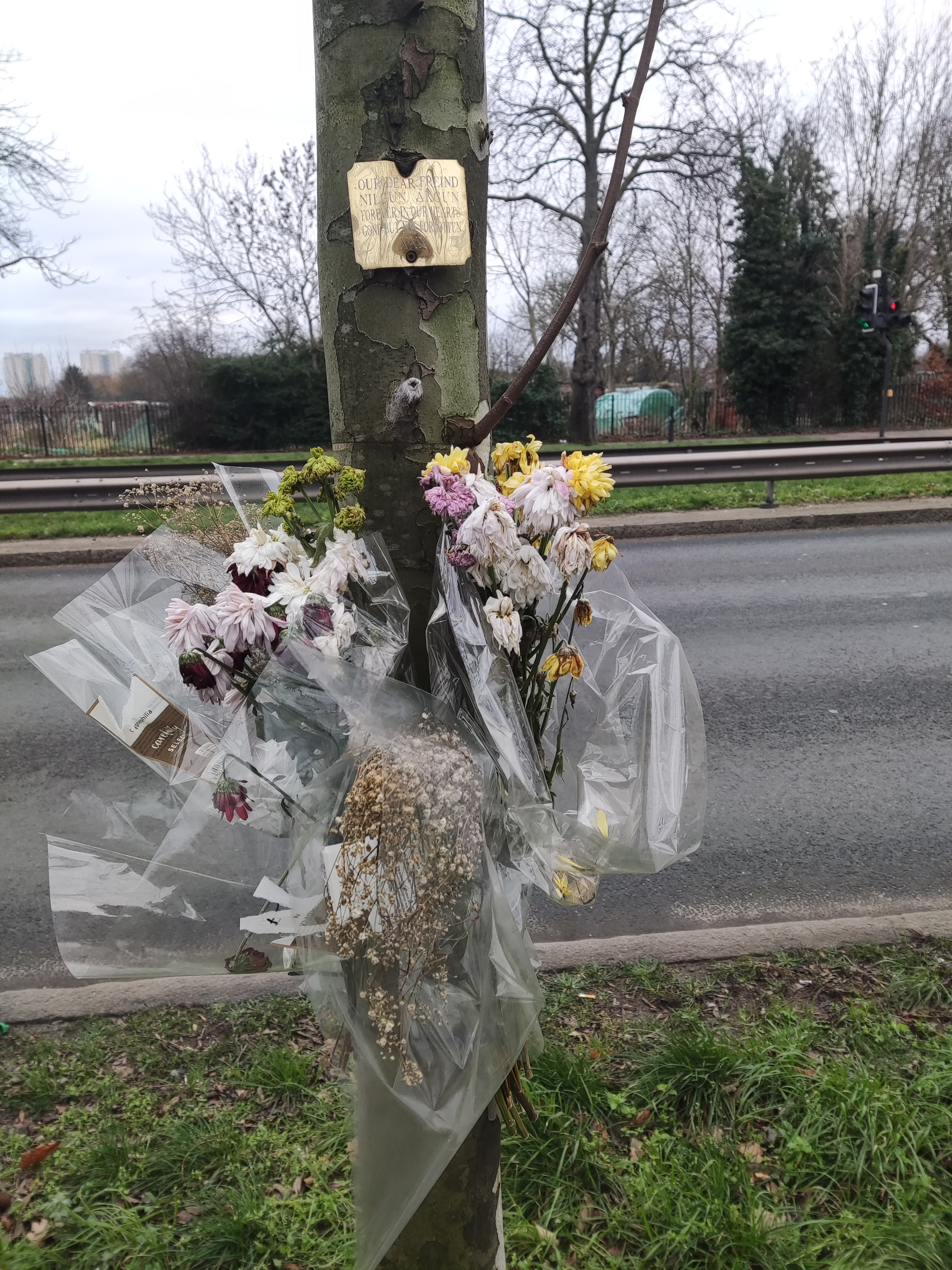 In 2017, Nilgün Akgün, 44, was killed as she tried to cross the same junction on the A10