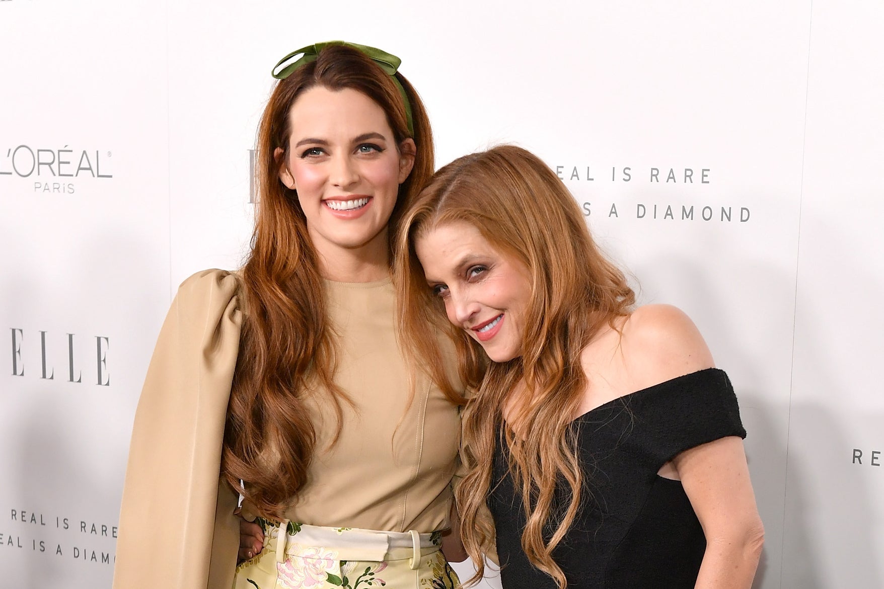 Riley Keough and Lisa Marie Presley attend Elle’s Women in Hollywood Celebration in 2017