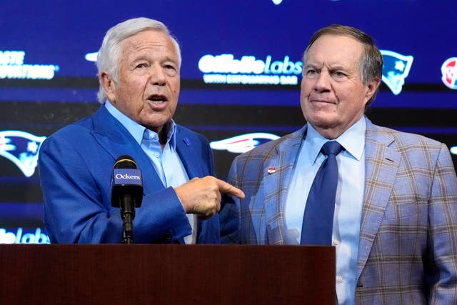 <p>Robert Kraft (left) has missed out on the Hall of Fame</p>