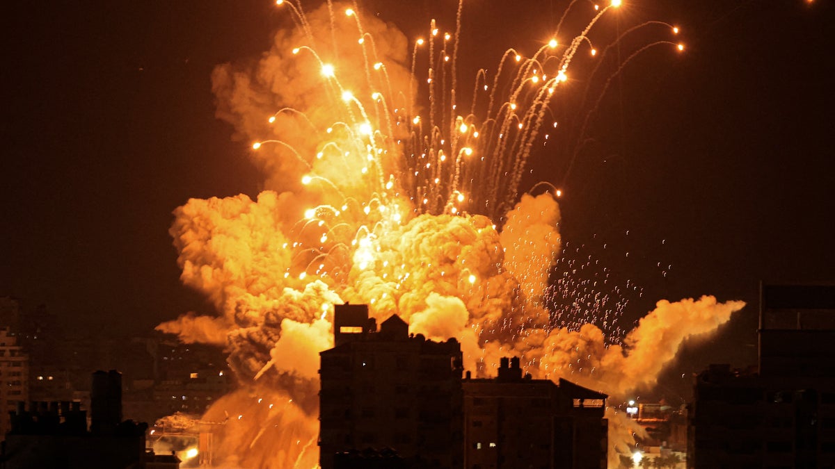Watch live view over Israel-Gaza border as Iran-backed Houthi rebel group bombed in Yemen