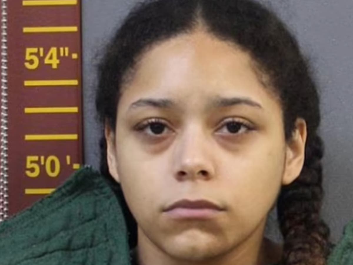 Woman accused of searching for kill methods before death of boyfriend&rsquo;s daughter