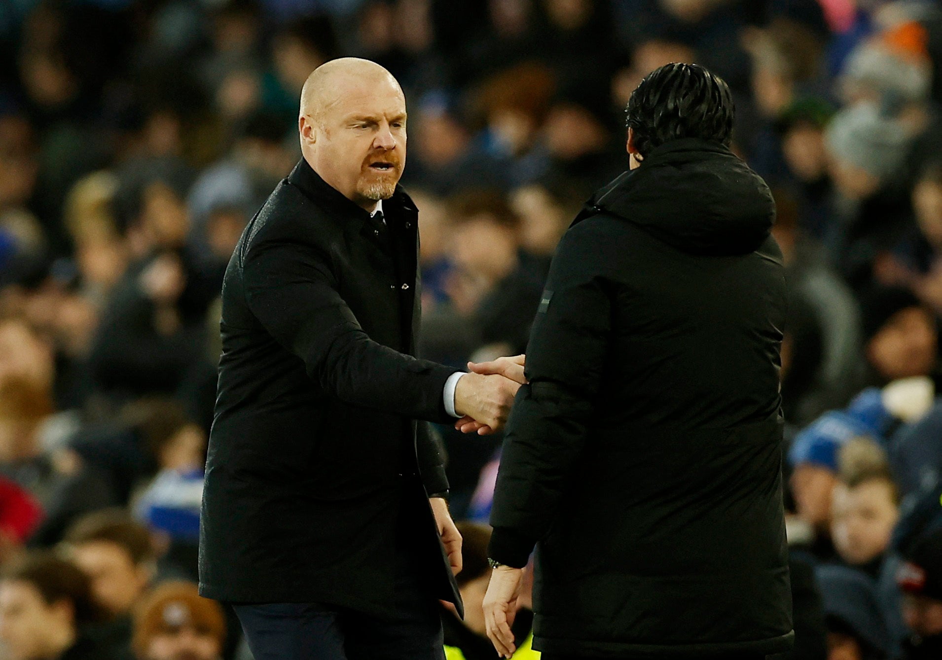 Sean Dyche and Unai Emery shake hands at full-time