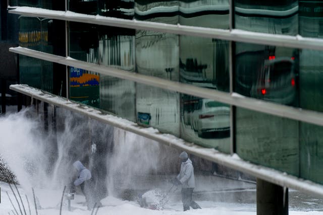 Arctic blast bears down as more than 200 million Americans under threat ...