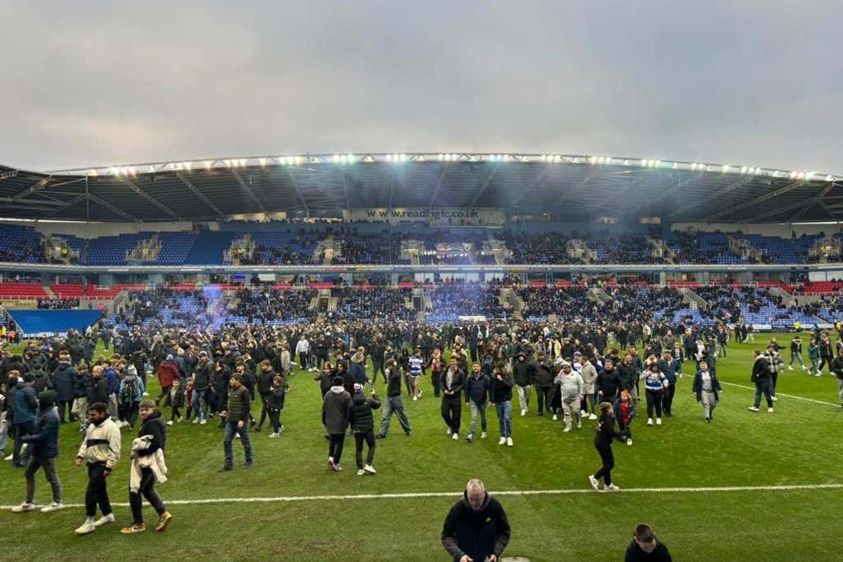 Reading: The key questions surrounding the supporter protests Reading: The key questions surrounding the supporter protests
