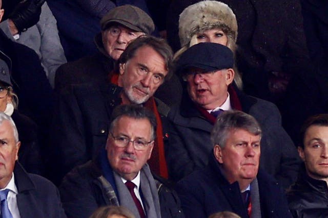 <p>Sir Jim Ratcliffe and Sir Alex Ferguson chat during United’s draw with Tottenham</p>