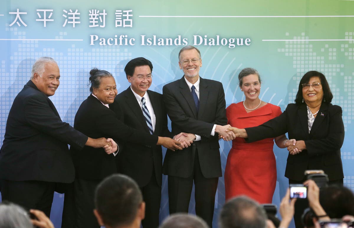 Nauru switches diplomatic recognition from Taiwan to China