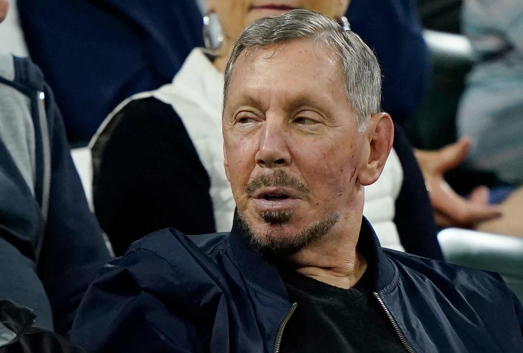 <p>Oracle co-founder Larry Ellison briefly wrested the title of the world's richest person from Elon Musk early Wednesday</p>