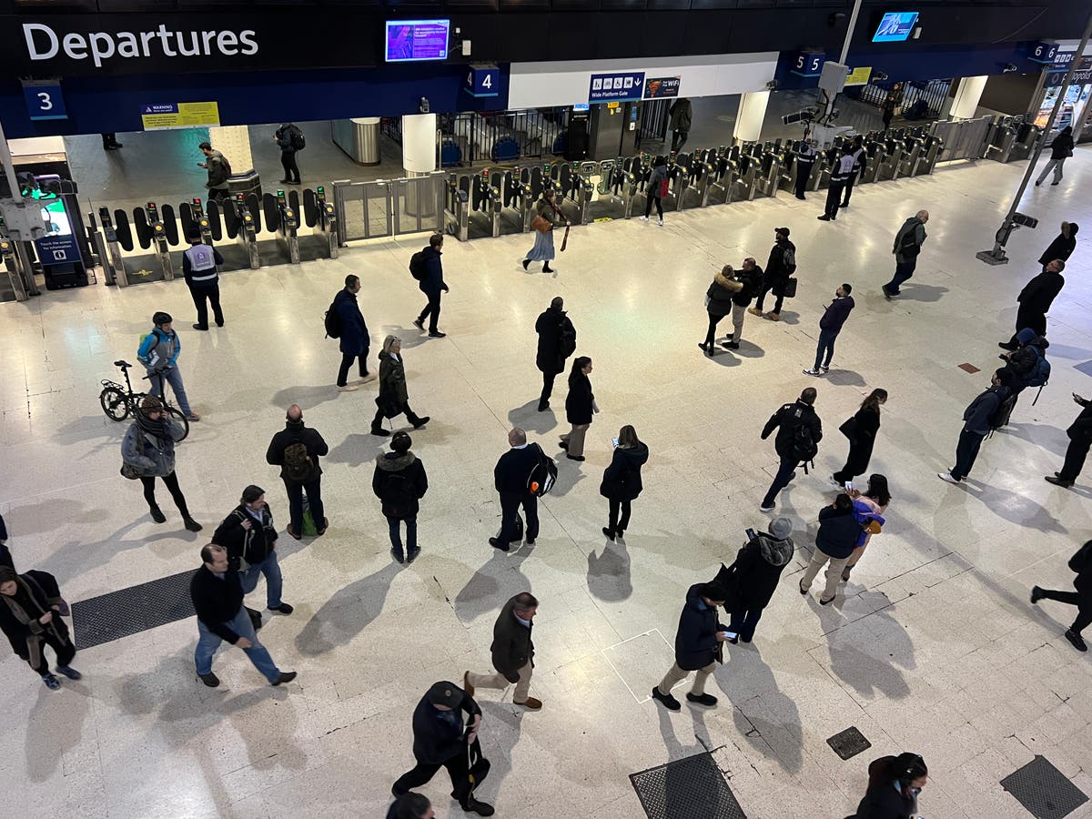 January and February rail strikes: Nationwide train disruption on its way as Aslef plan weeks of walk-outs