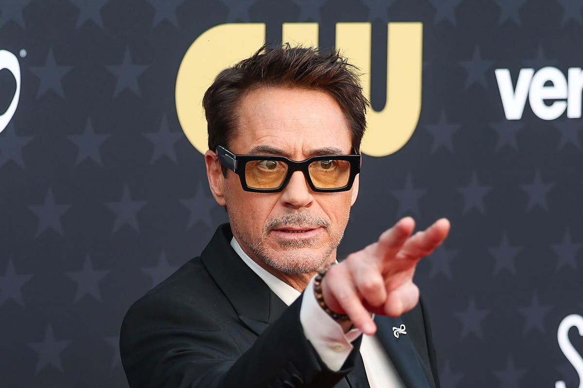 Robert Downey Jr praises Tropic Thunder blackface for &lsquo;railing against tropes that aren&rsquo;t right&rsquo;