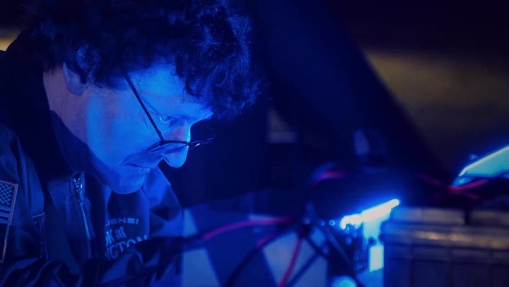 <p>Kentucky tourist board encourages aliens to visit, but urges ‘please don’t eat us’.</p>