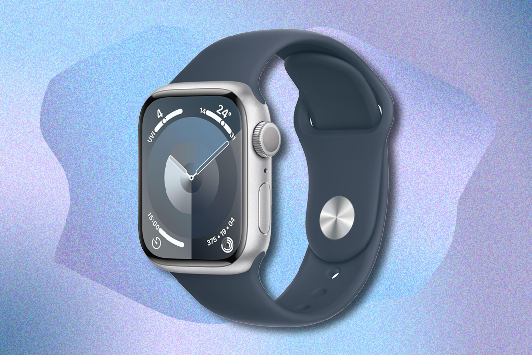 It features the new double-tap gesture, letting you use your watch just by tapping two fingers in the air