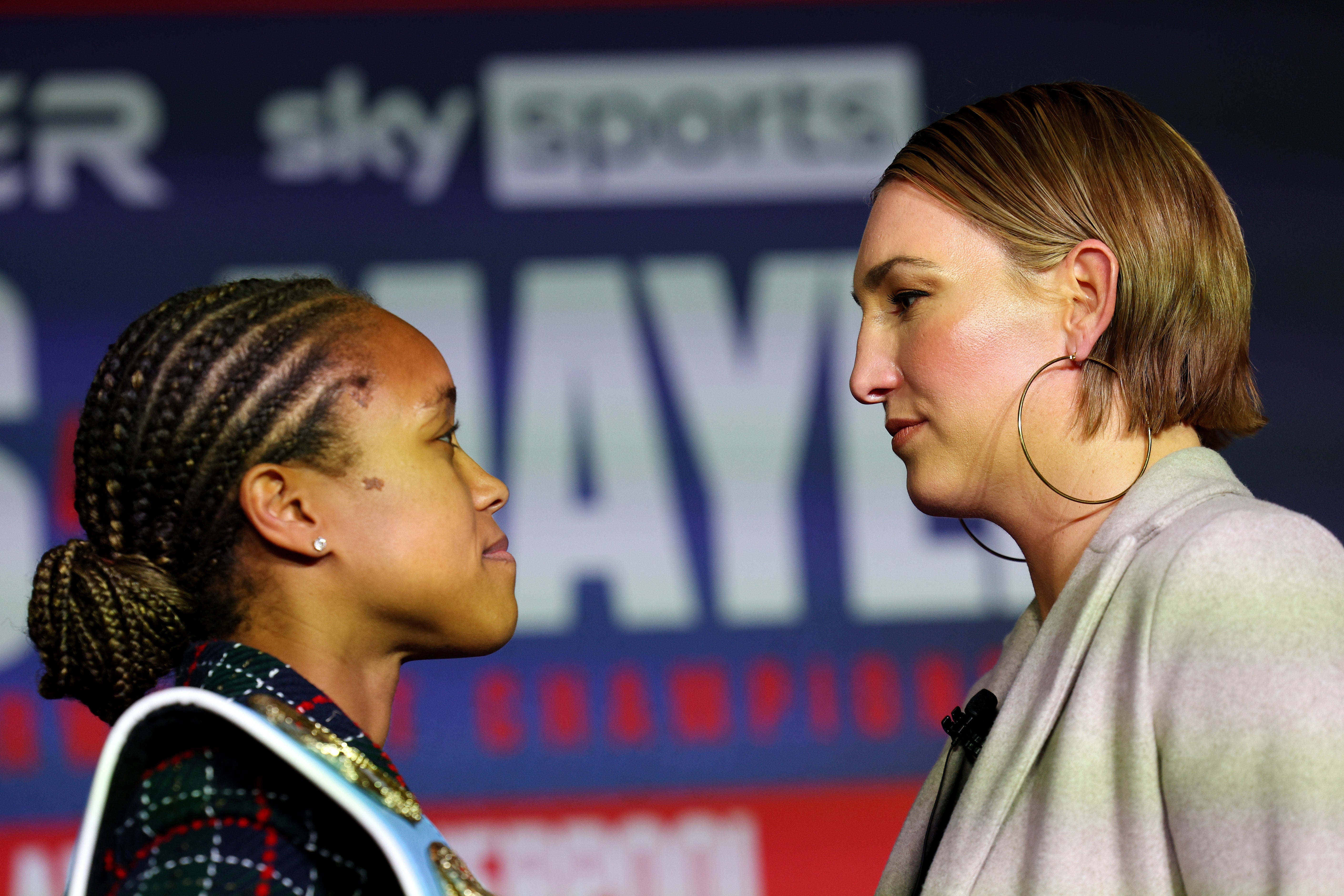 Jonas and Mayer during the first face-off for their world-title fight