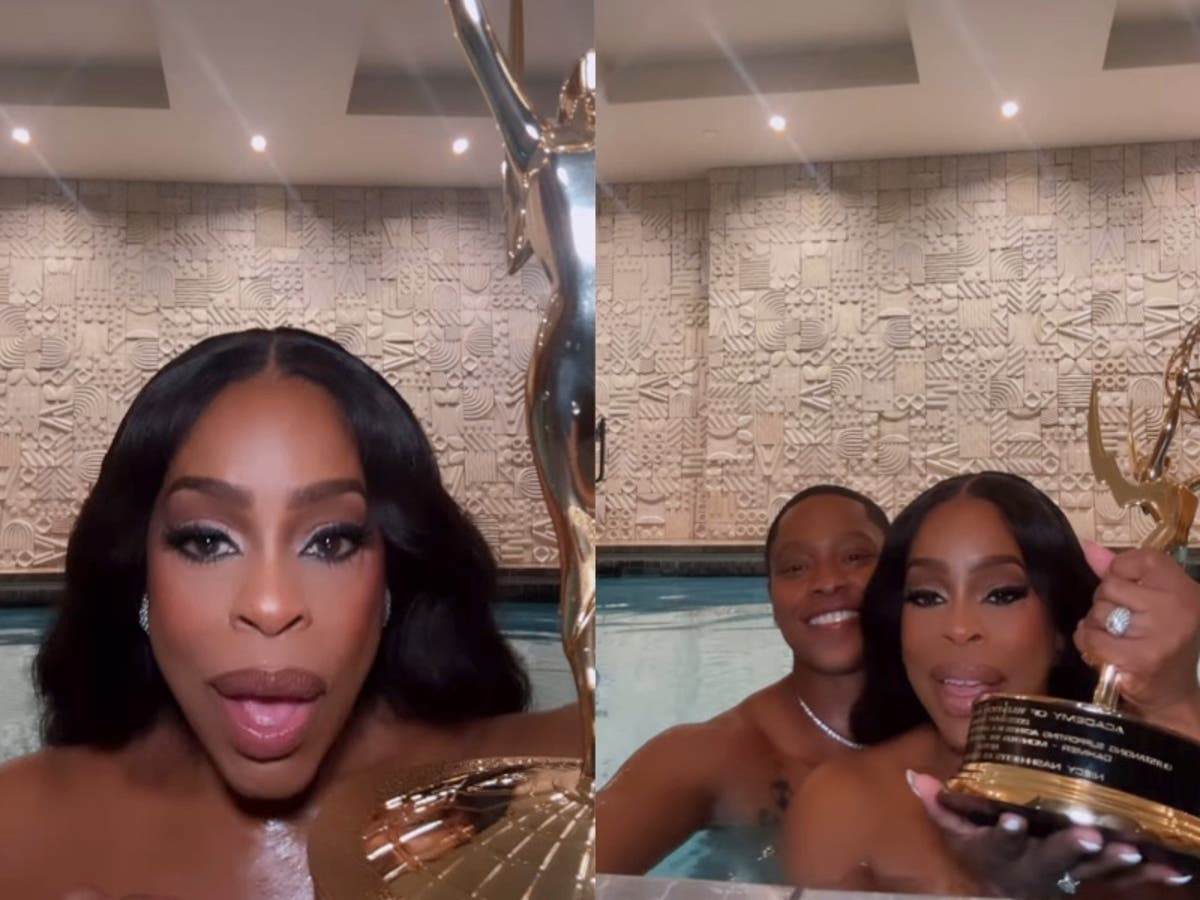 Niecy Nash celebrates Emmys win by skinny dipping with wife Jessica Betts |  The Independent