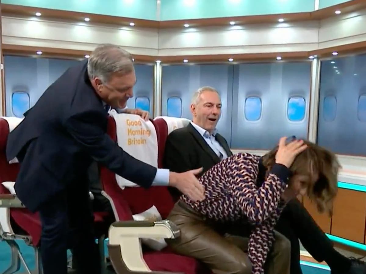 Good Morning Britain viewers left stunned as Ed Balls kicks Susanna Reid in the head