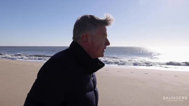 <p>Watch: Alec Baldwin stars in estate agent’s video to sell $19m Hamptons home.</p>