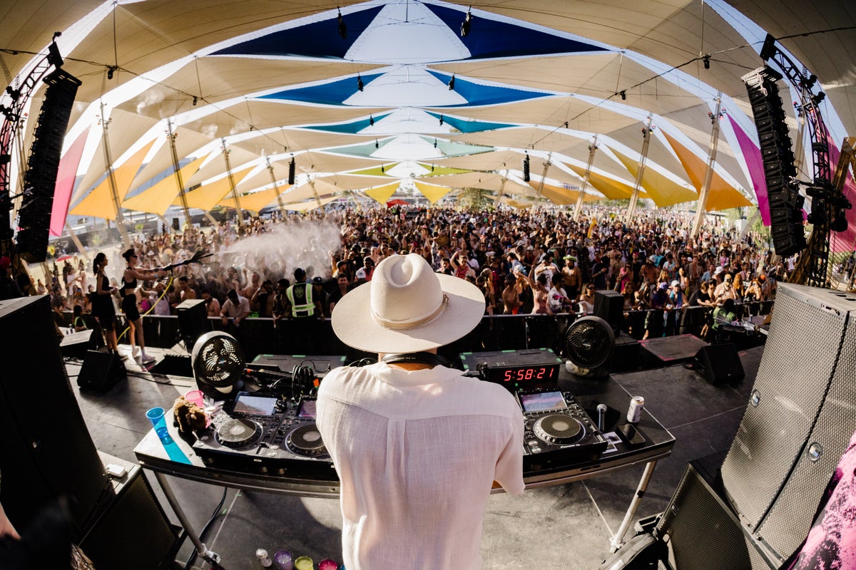 From surplus of sunscreen to comfy shoes: Here’s how to survive Coachella 2024 
