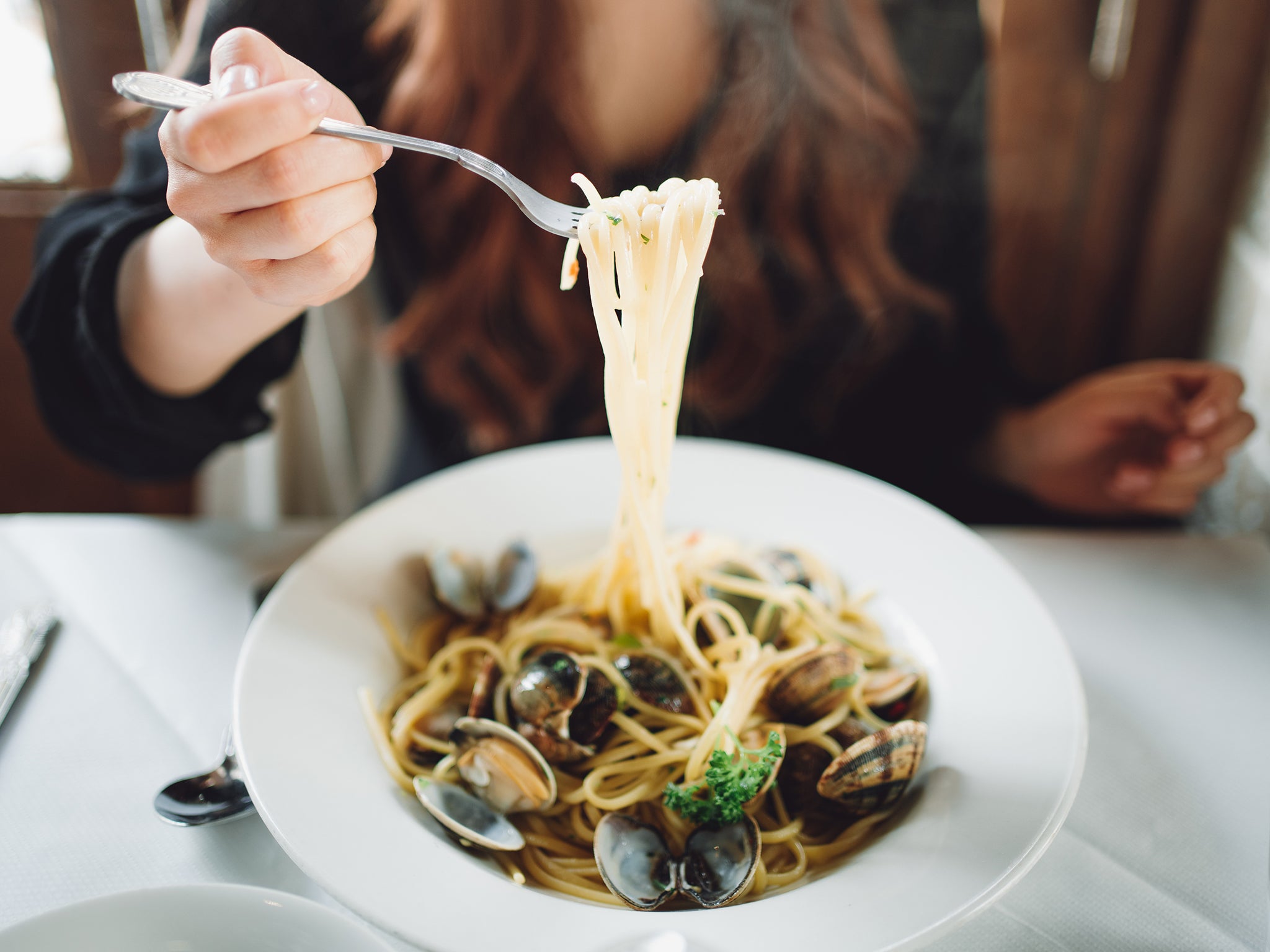 A plate of Spaghetti alle vongole