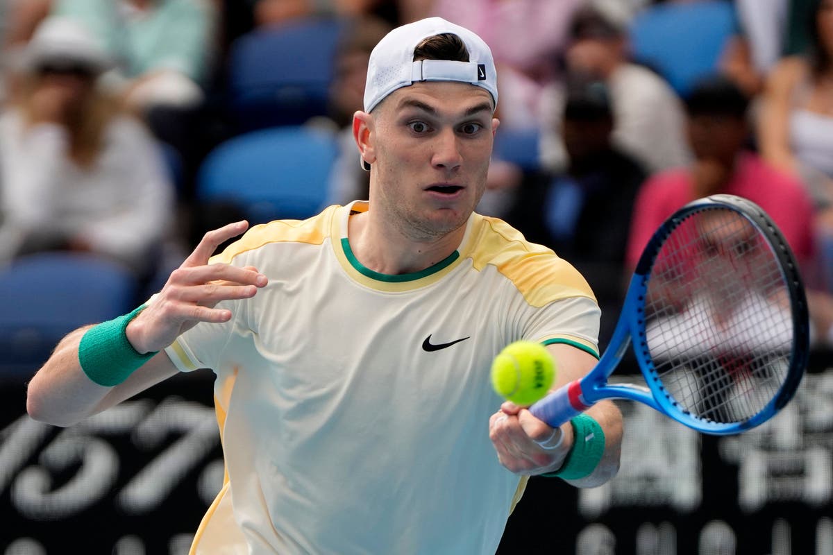 Jack Draper suffers second-round defeat against American Tommy Paul in Melbourne Jack Draper suffers second-round defeat against American Tommy Paul in Melbourne