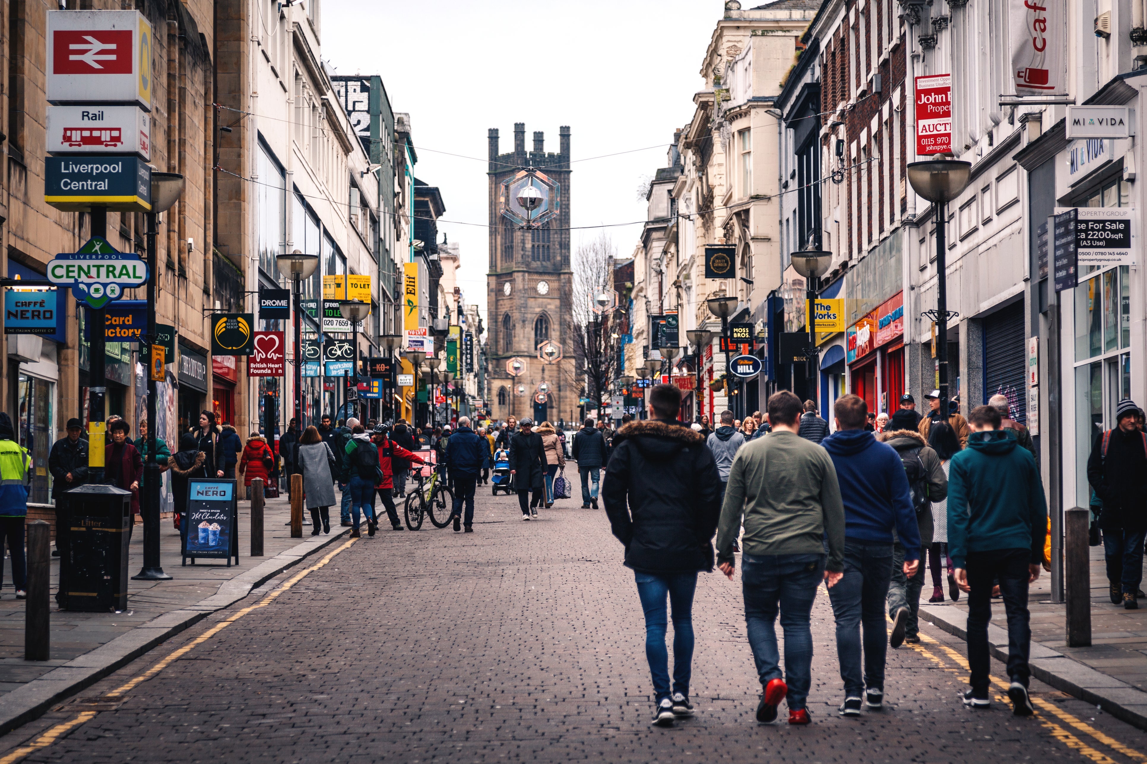 <p>Non-food store sales fell fastest at 3.9 per cent </p>