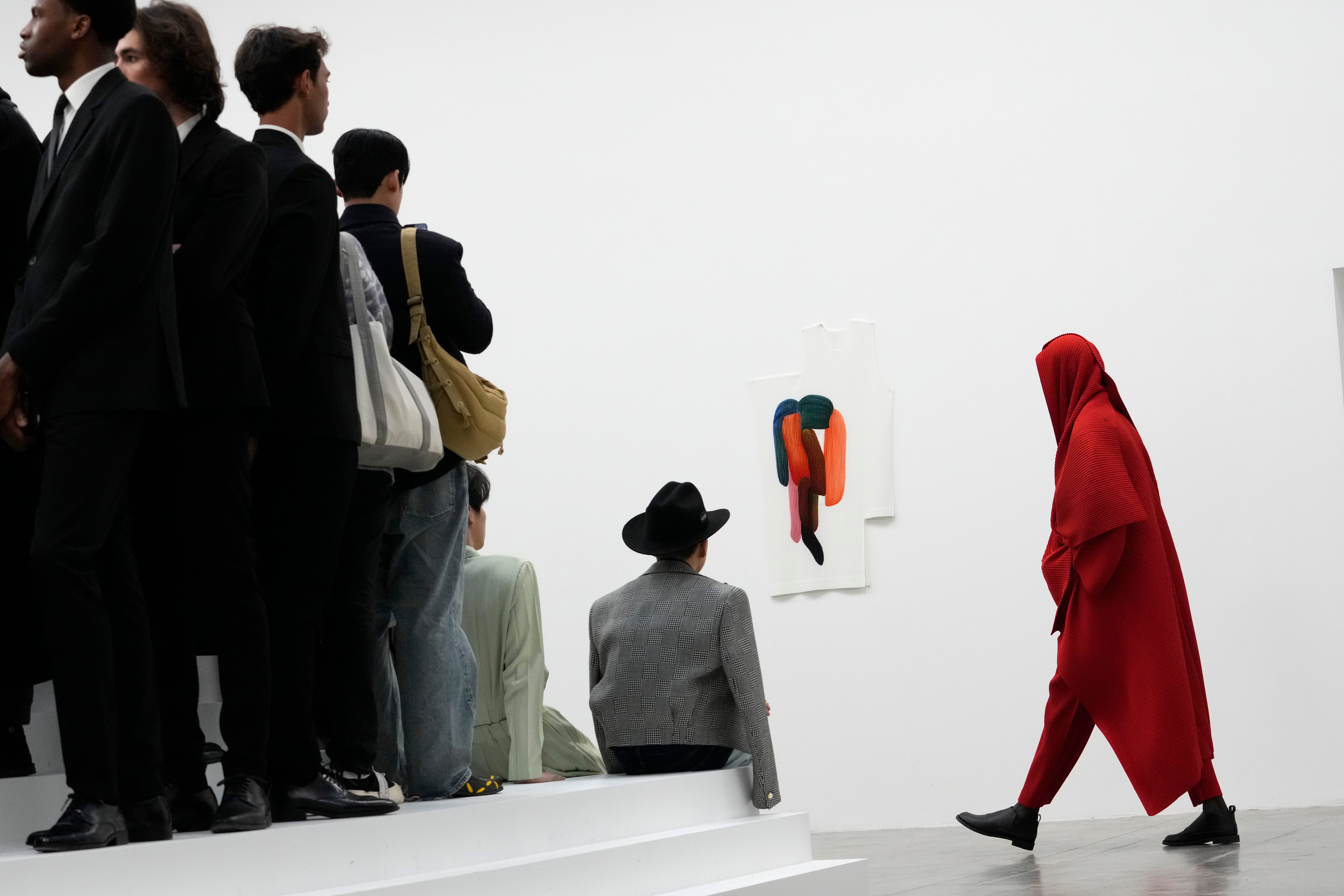 France Men's Fashion F/W 2025 Issey Miyake