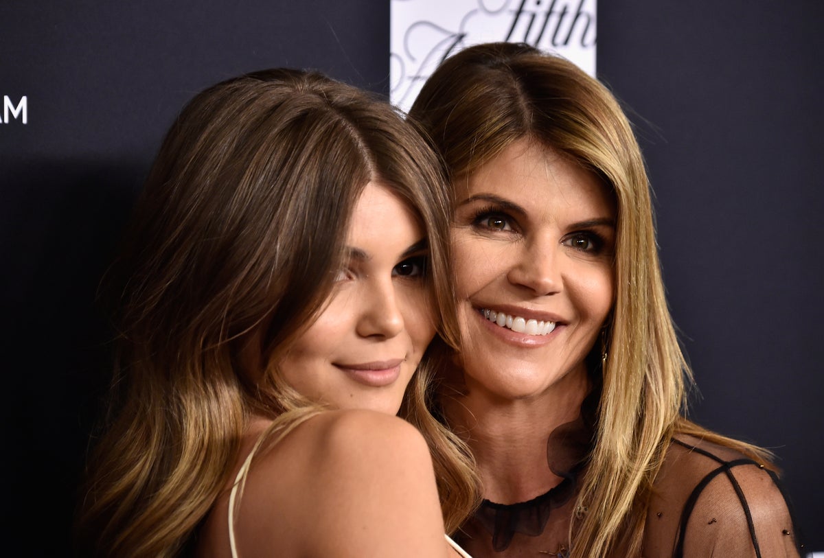 Olivia Jade Giannulli jokingly compares kitchen to ‘prison’ after Lori Loughlin’s college admissions scandal