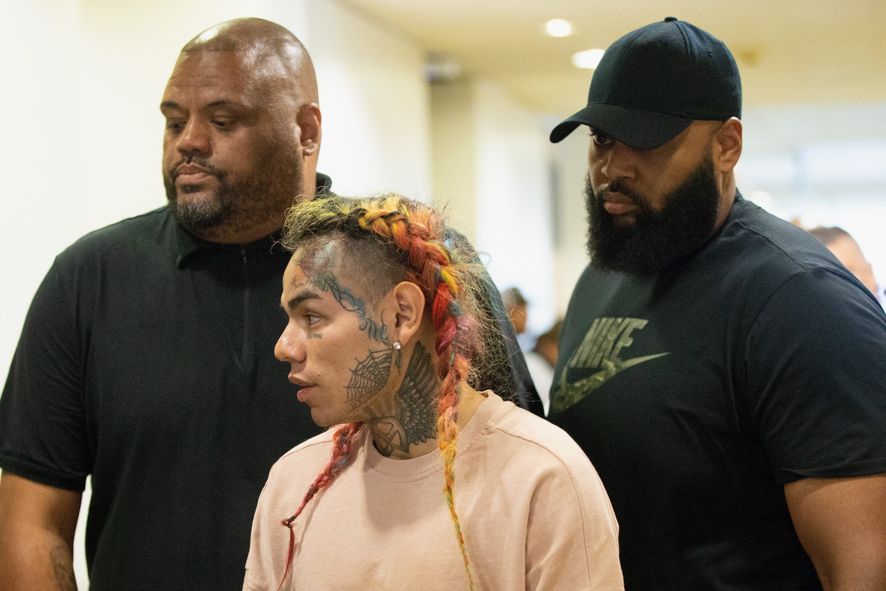 6ix9ine and yailin sex tape