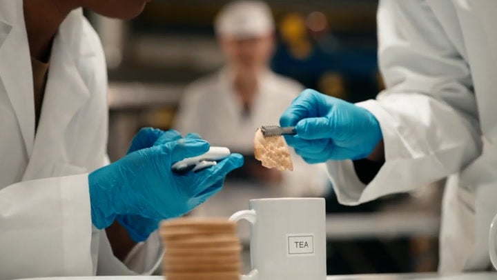 <p>Scientist reveals optimal time for dunking the UK’s 10 most popular biscuits.</p>