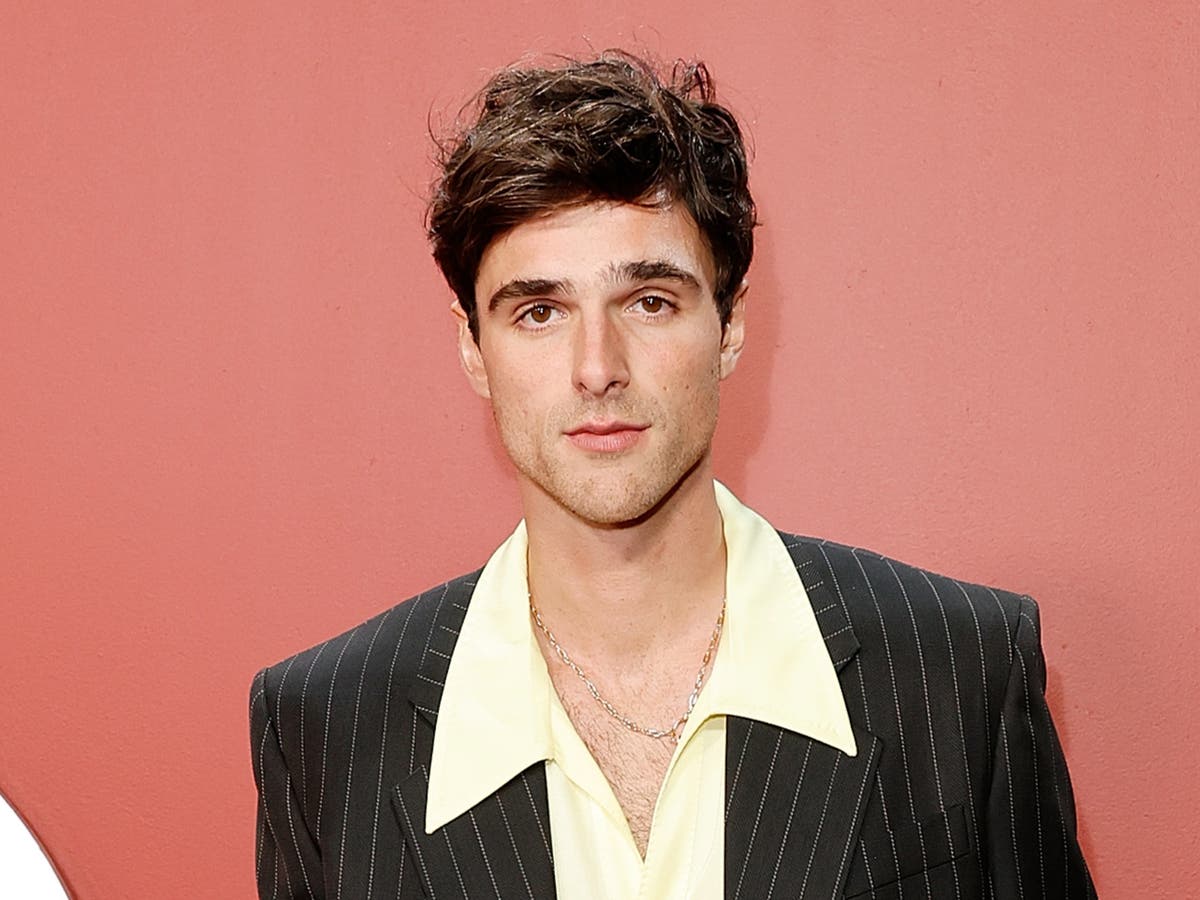 Fans obsess over Jacob Elordi smelling his Saltburn bathwater candle