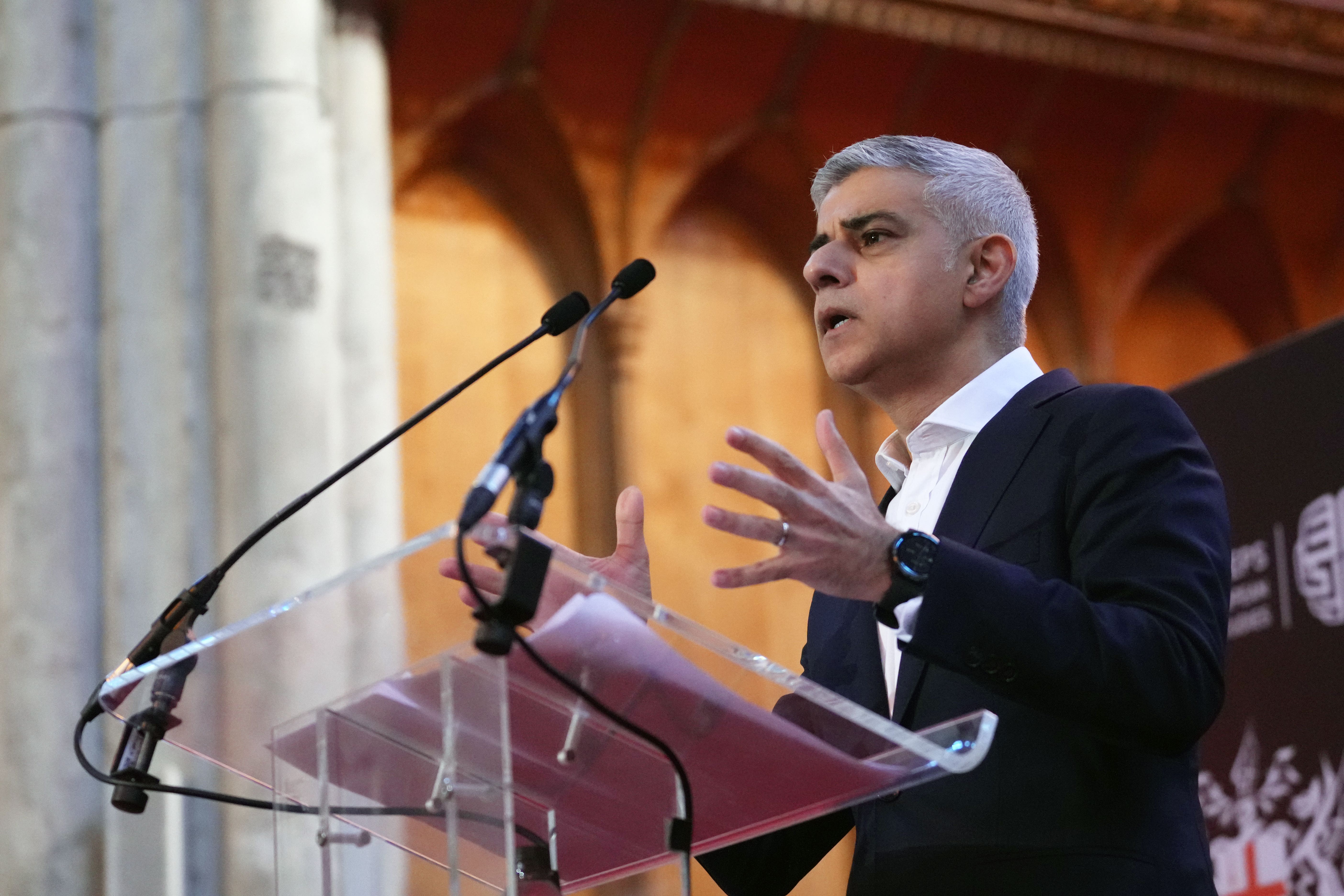 Sadiq Khan giving a speech to the Fabian Society conference