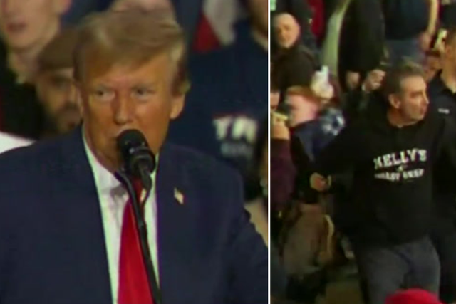 <p>Trump asks security to throw heckler out of New Hampshire rally: ‘Get out of here’</p>