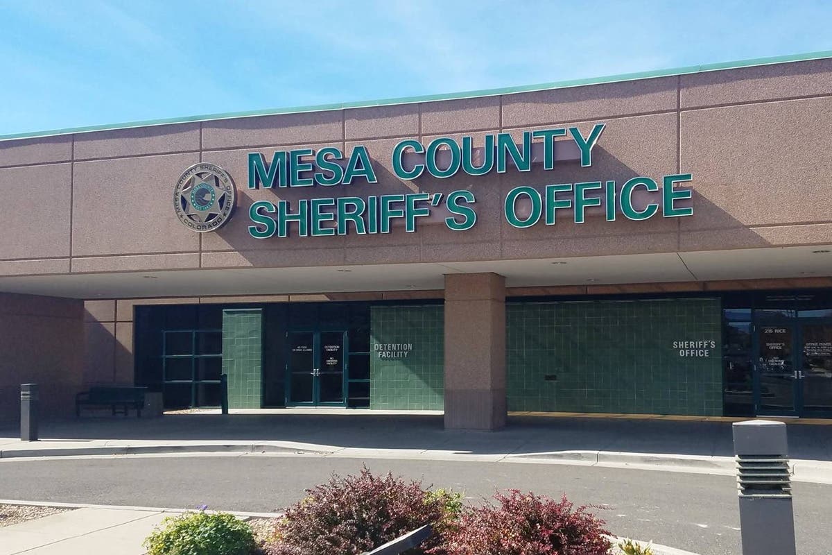 Human head and hands found in freezer at recently sold Colorado home - Vimarsana News