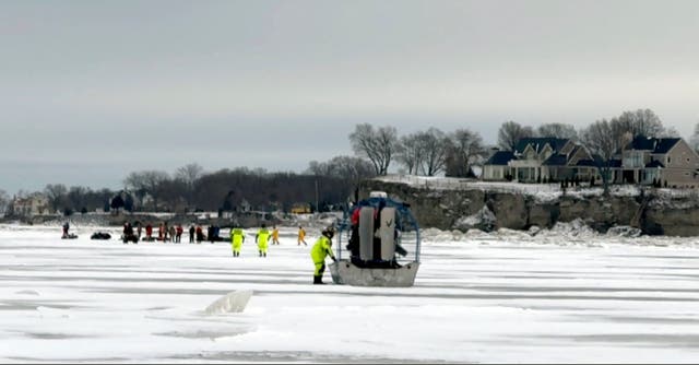 <p>The US Coast Guard repsonded to an ice floe on Lake Erie </p>