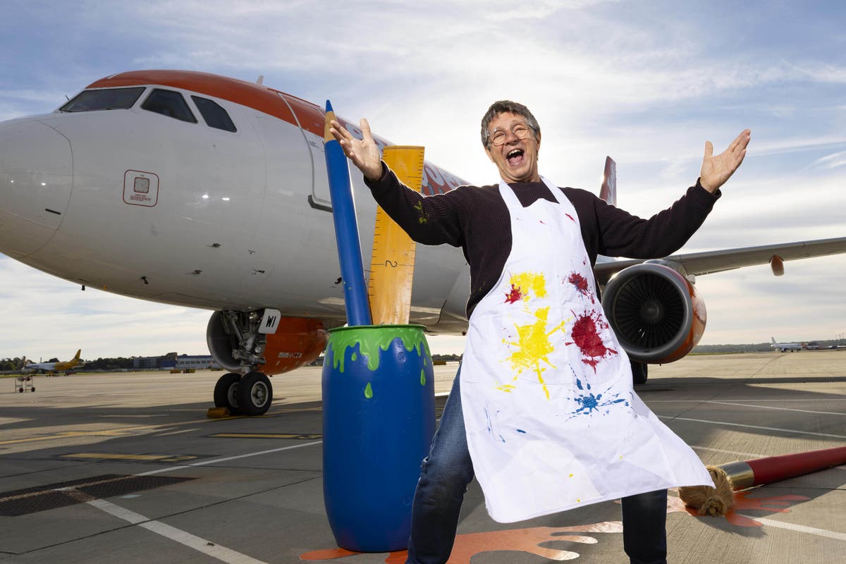 Minister accidentally accuses Art Attack presenter of &lsquo;bias&rsquo; as he tries to lay in to BBC