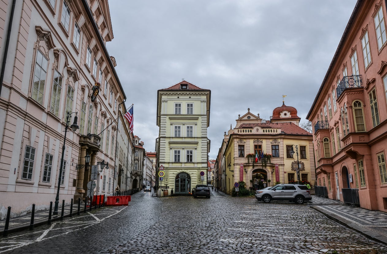 The Alchymist sits near Prague’s main squares and thoroughfares