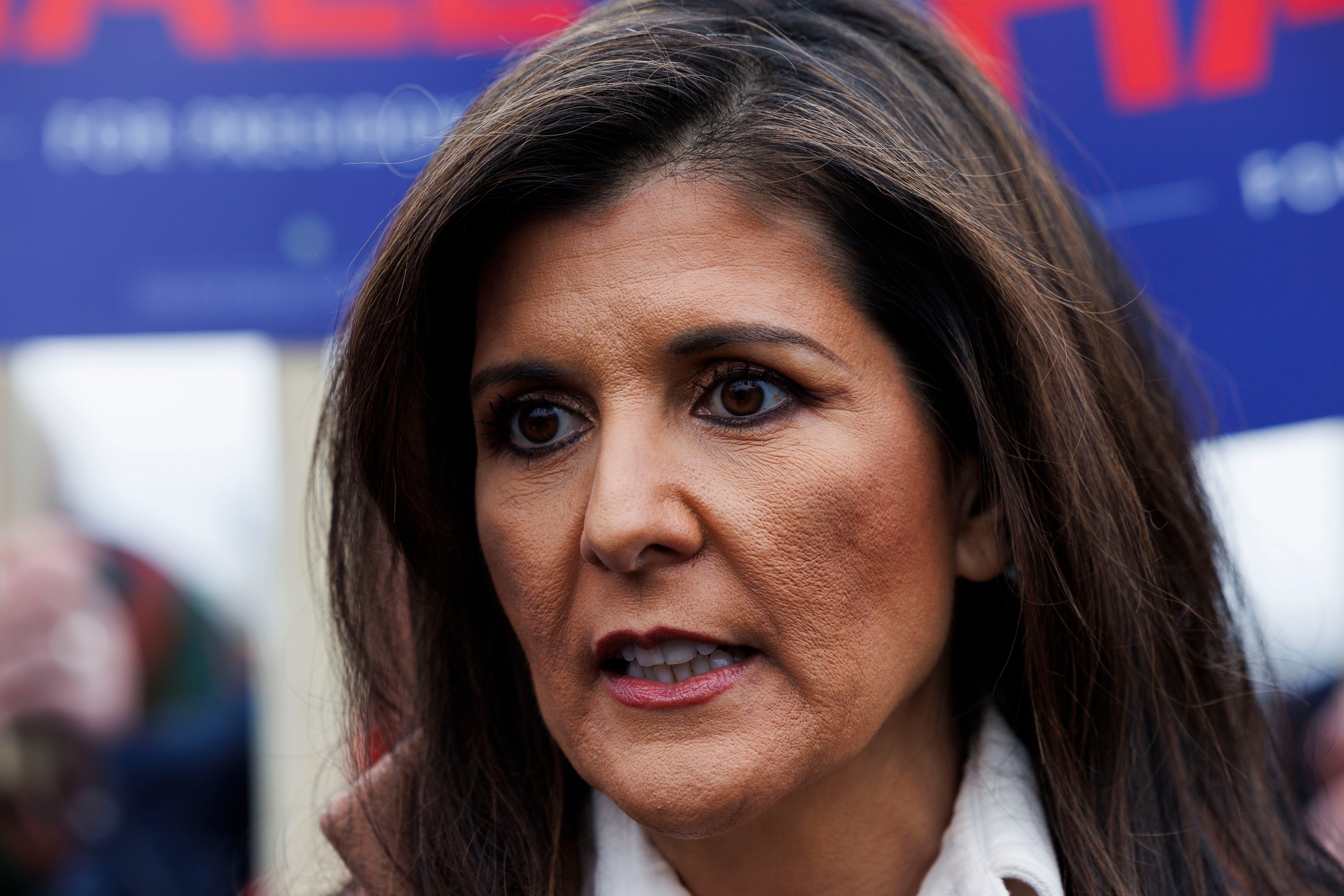 <p>Nikki Haley campaigns in New Hampshire </p>