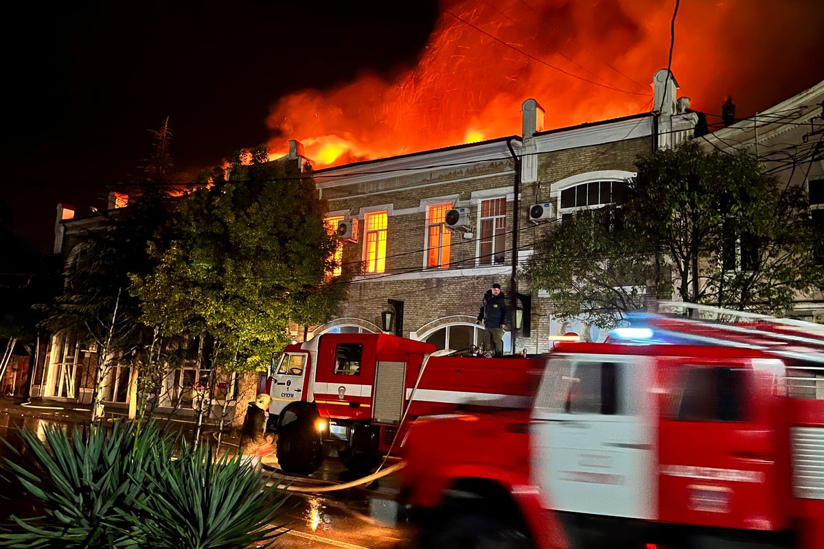 Fire destroys thousands works of art at the main gallery in Georgia's separatist region of Abkhazia