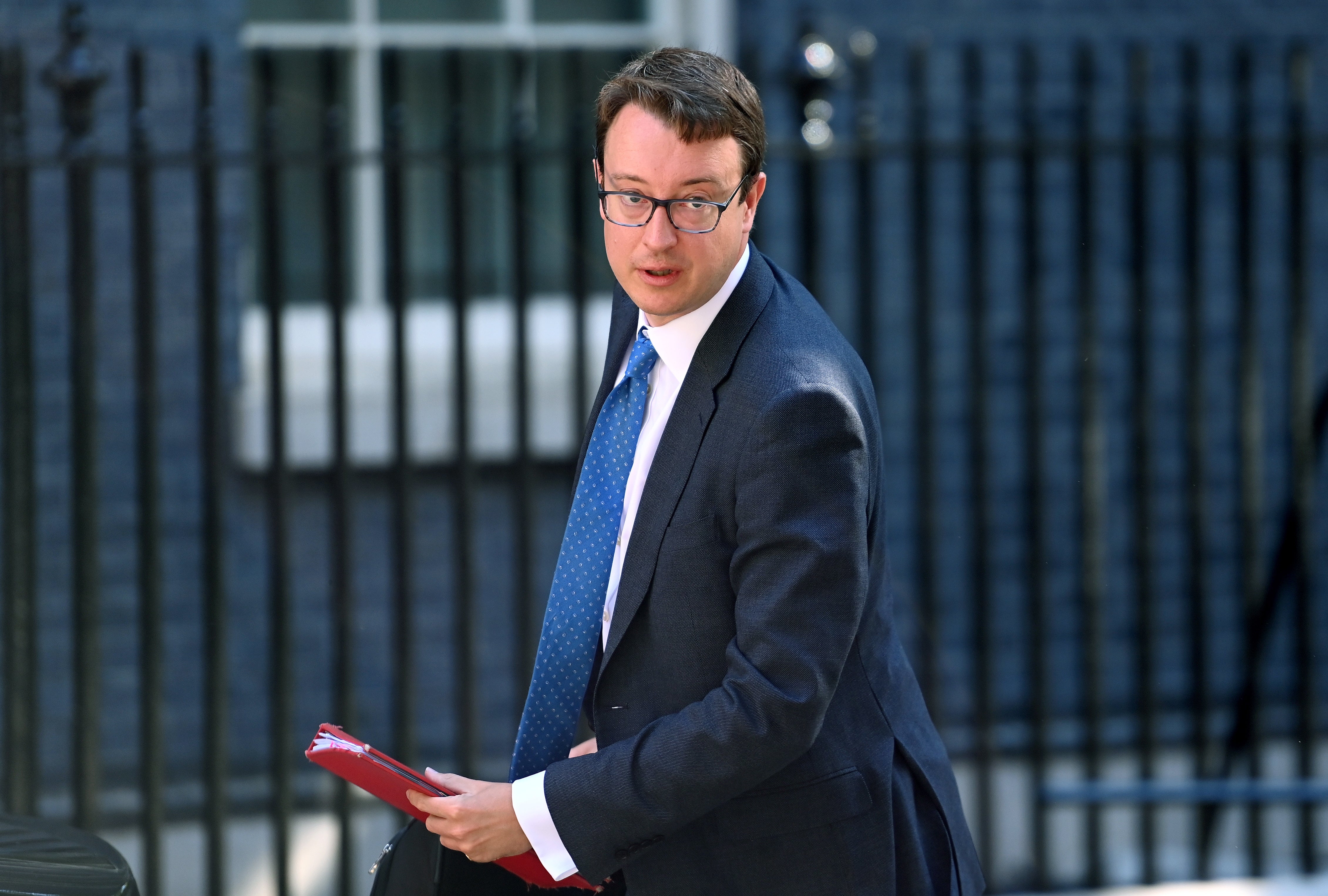 Senior Tory Simon Clarke says party heading straight for an ‘iceberg’