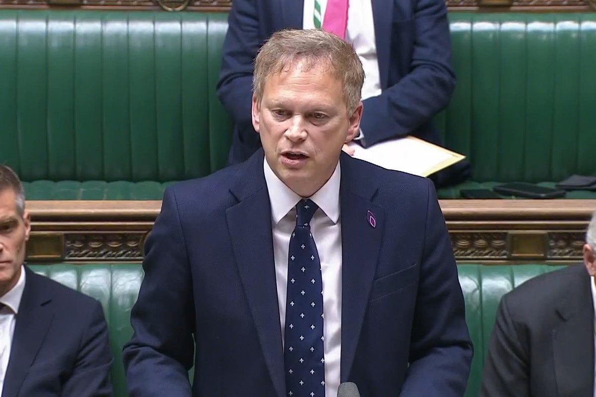 Watch as Grant Shapps speaks on latest airstrikes on Houthi targets in Yemen