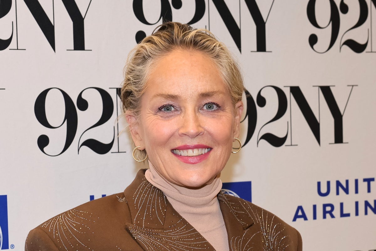 sharon stones fakes Sharon Stone explains why she uses online dating apps as herself: 'It's not  like I can fake it' | The Independent