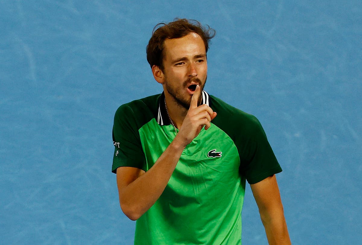 Цска спартак статистика. Футбол история личных встреч. Футбол история личных встреч. Статистика реал мадрид и барселона эль классико. Книга история футбола.