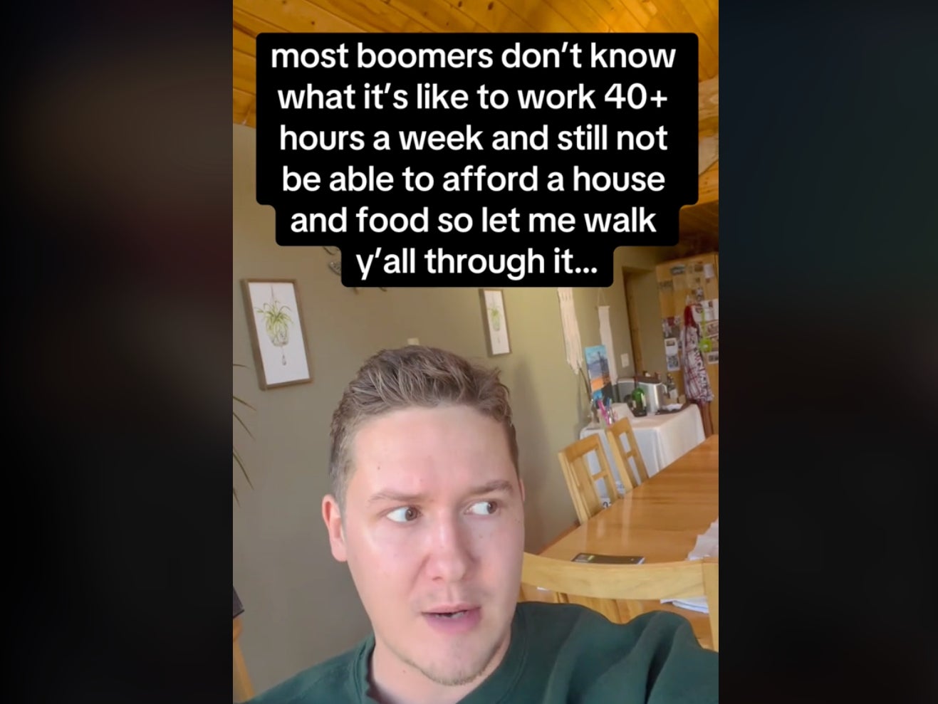 <p>@robbiesmoonmusic on TikTok</p>