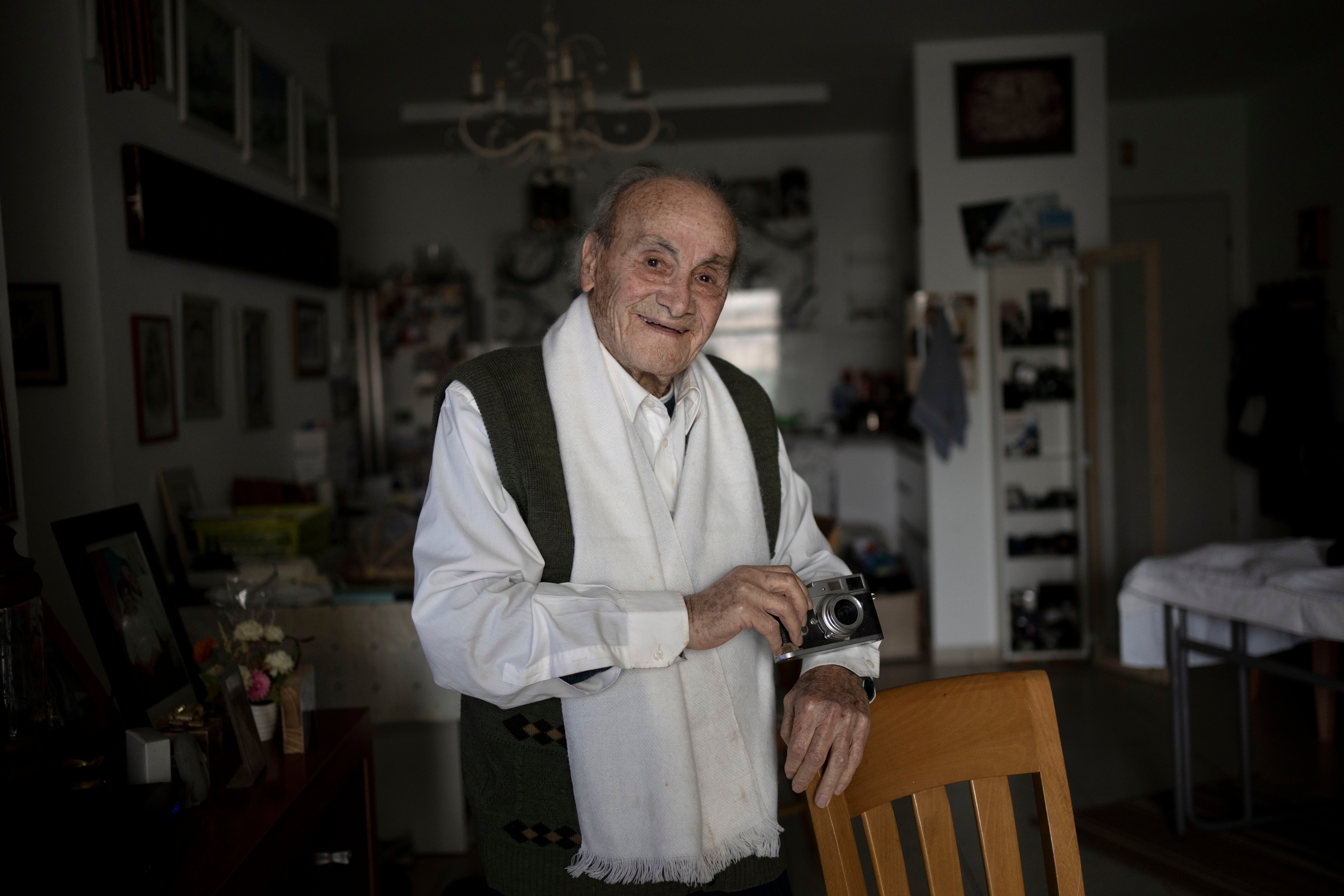 Israel Holocaust Remembrance Day Survivor