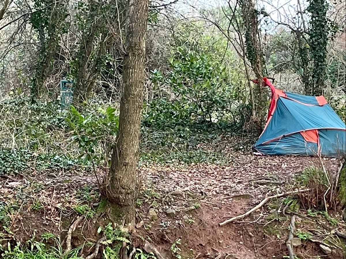 Homeless man whose tent was sent on fire ‘overwhelmed and grateful’ as wellwishers buy him new one