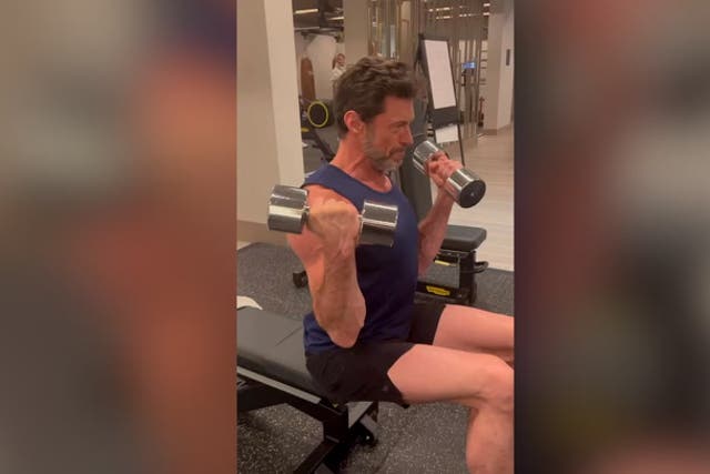 <p>Hugh Jackman shares gruelling gym workout as he prepares for Wolverine return.</p>