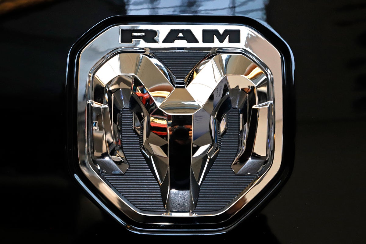 US safety agency closes probe into Dodge and Ram rotary gear shifters without seeking a recall