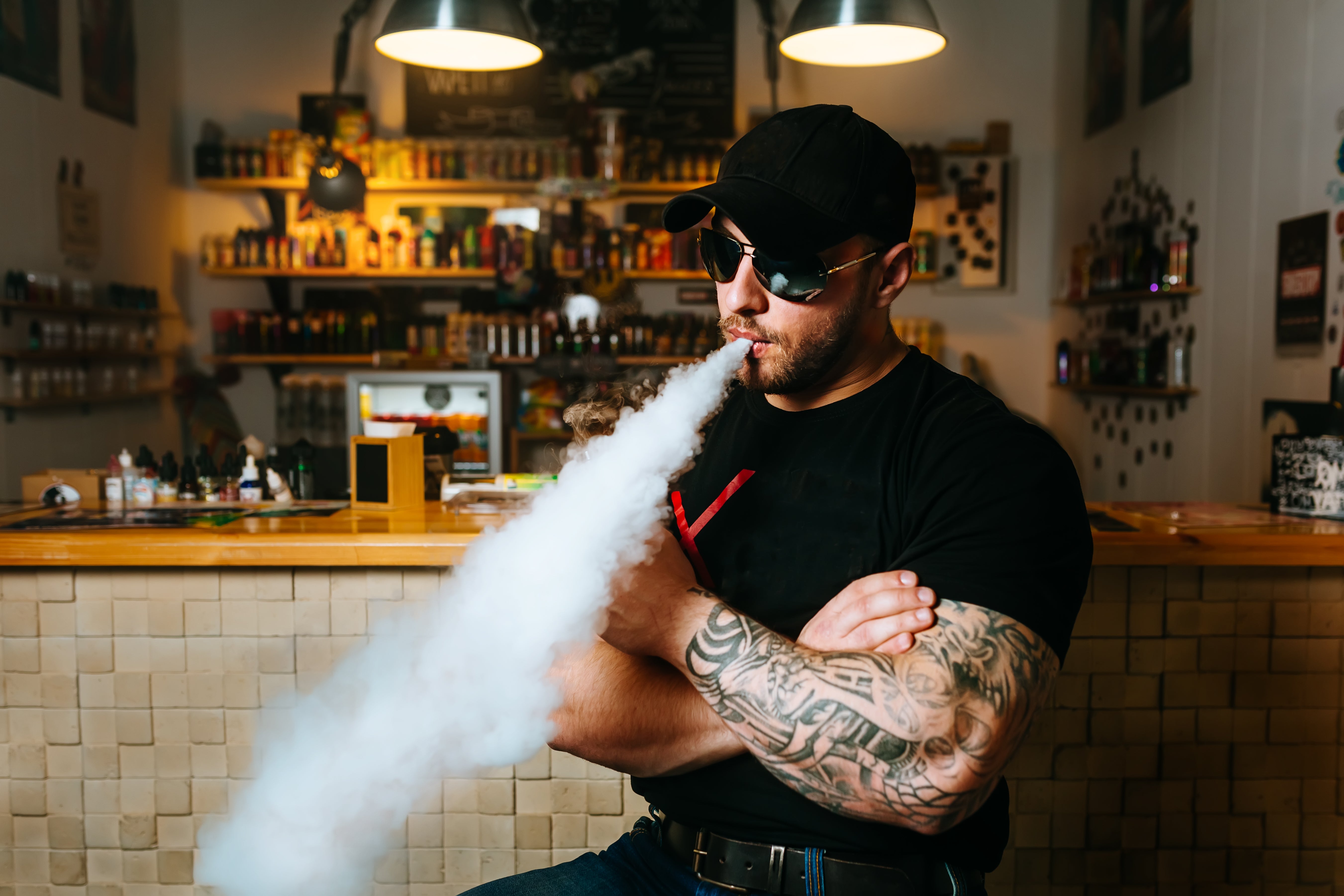 The government has announced plans to ban disposable vapes by the end of 2025