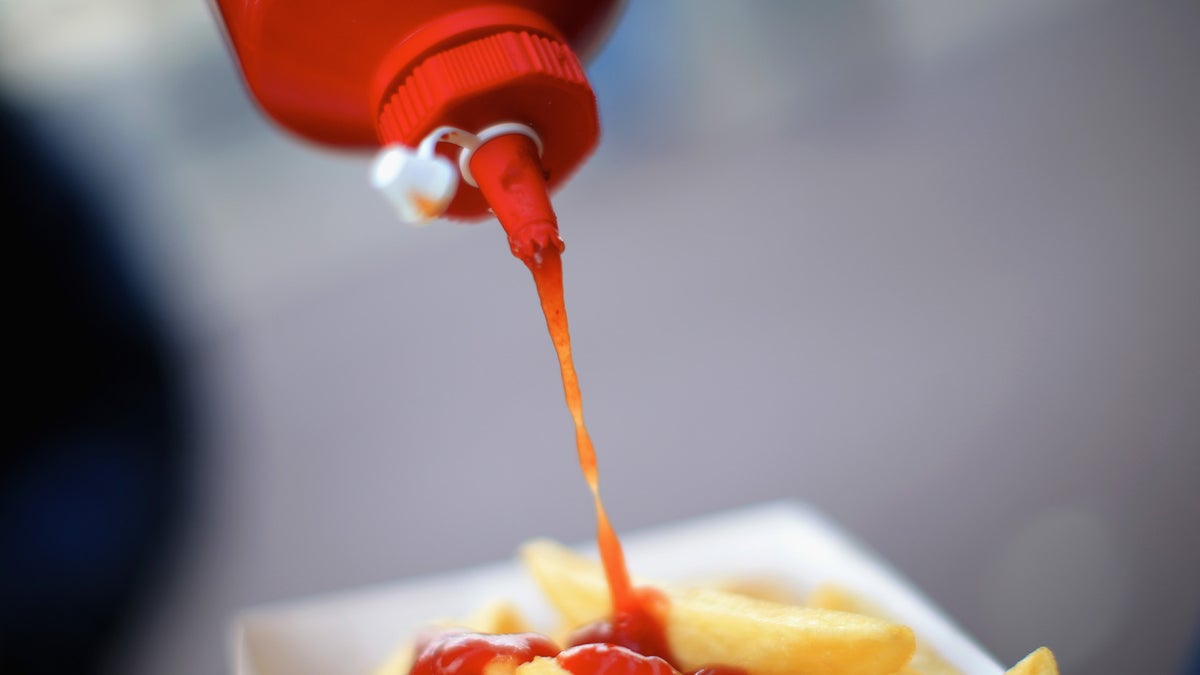 TikTokers use ketchup to put relationships to ‘test’