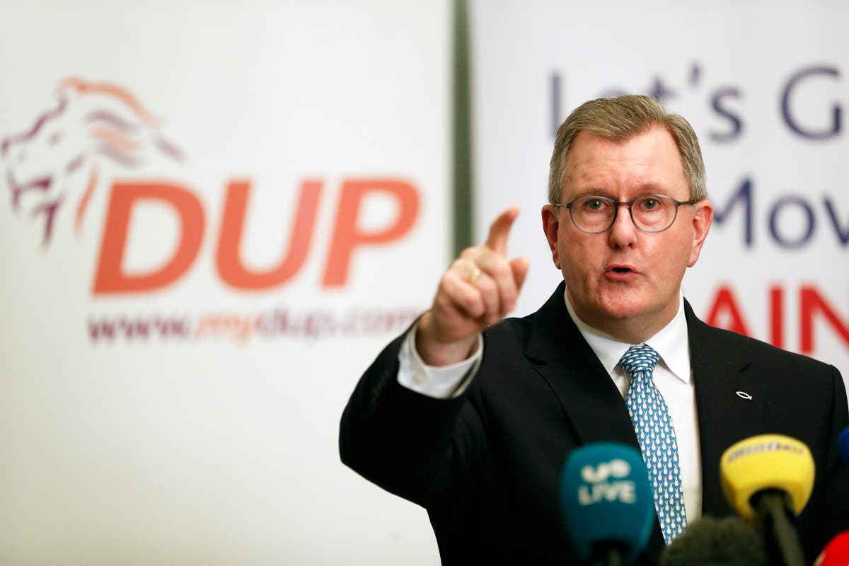 Northern Ireland political party agrees to end 2-year boycott that caused the government to collapse