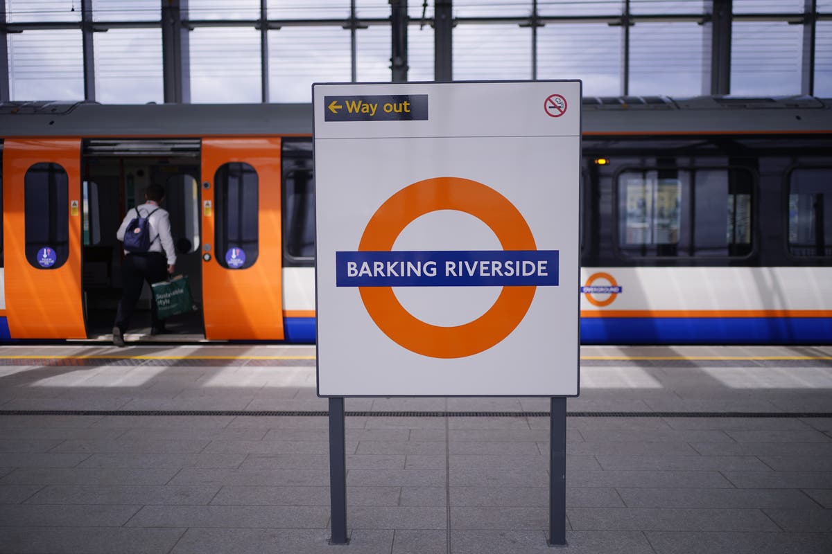 Union announces London Overground strike dates for February and March